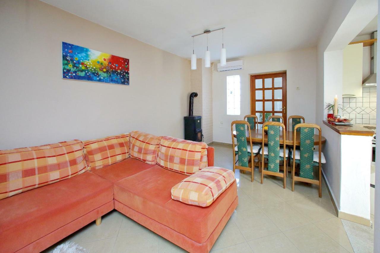 Apartments Ana 比比涅 外观 照片